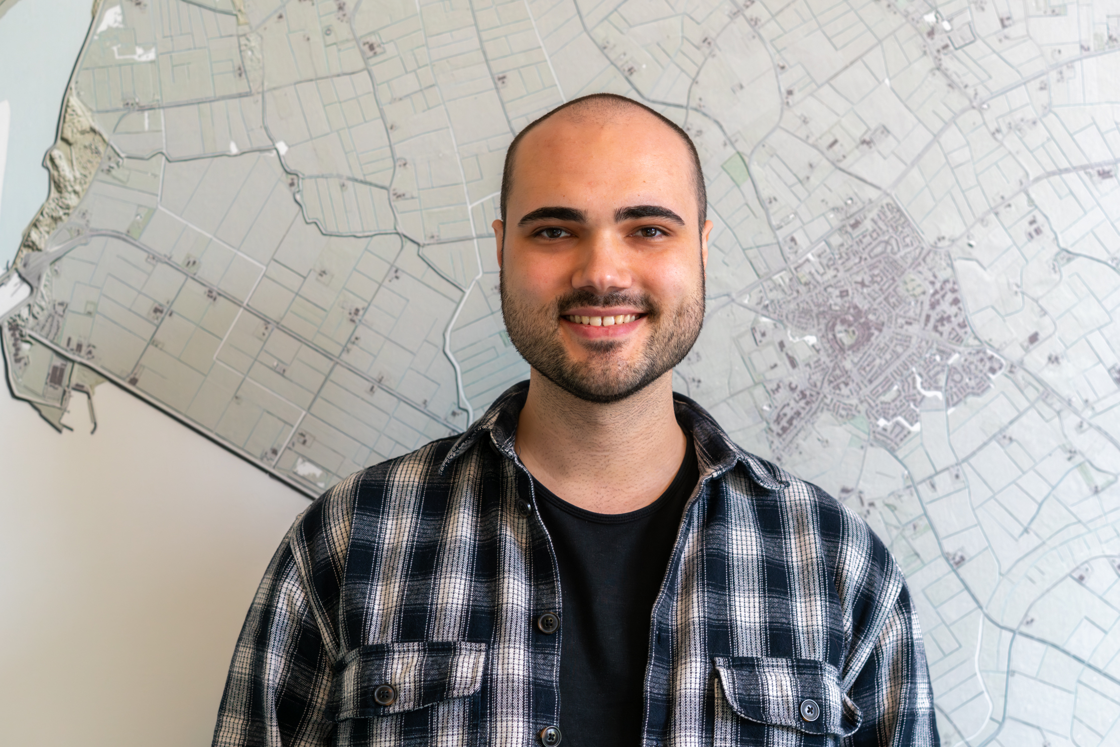 Team MOOI_Renzo kleur Renzo Rodrigues, MA